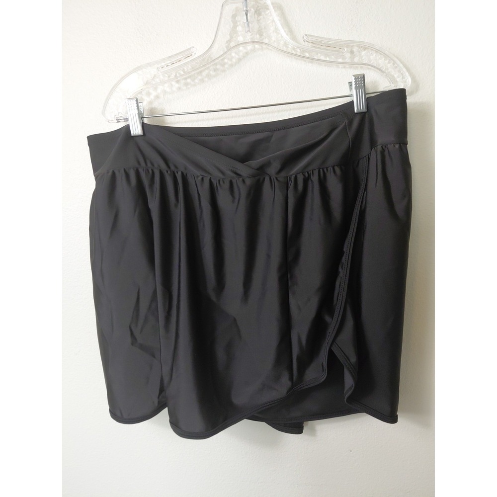Swim Solutions Women's Black Swim Skirt with Built in Bottoms Size 22/5X